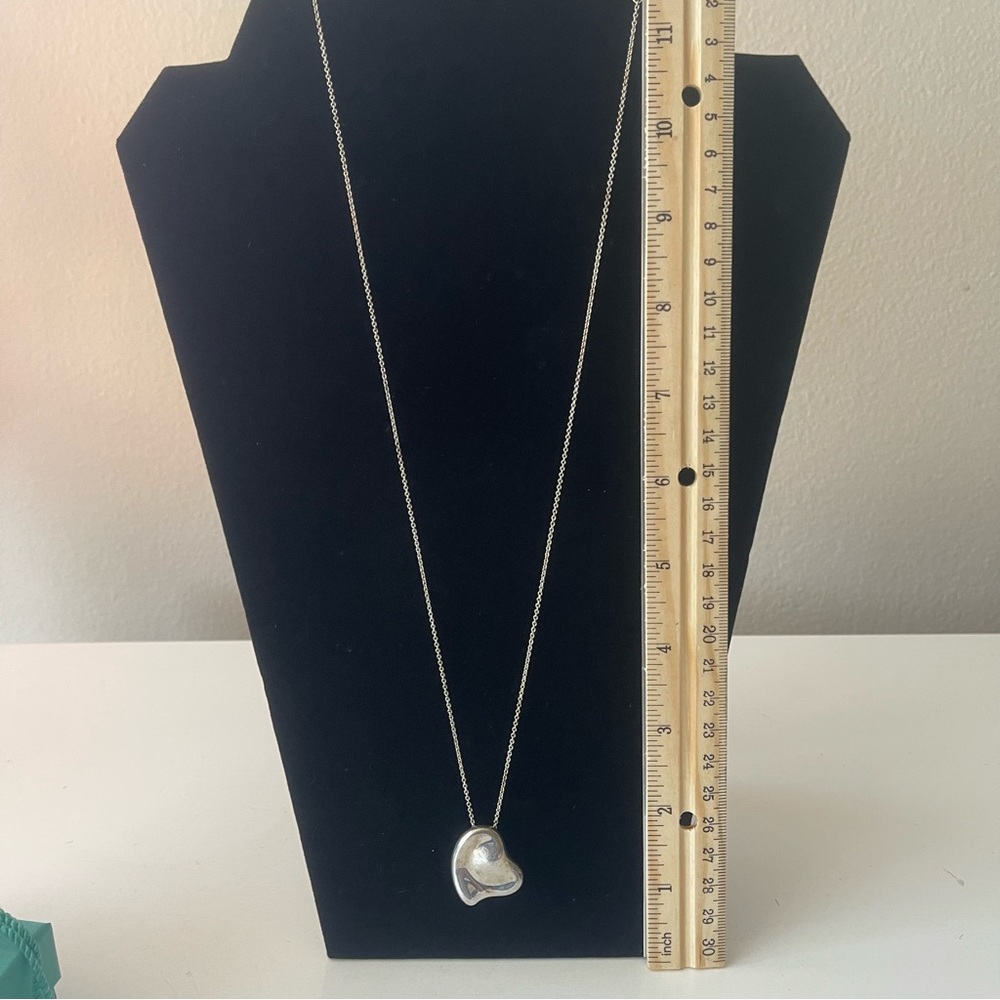 TIFFANY & Co Puff heart silver necklace - Picture 4 of 8